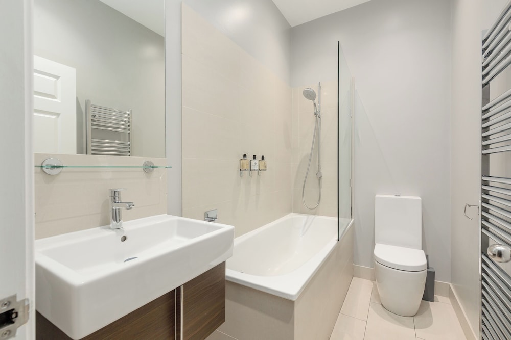 Destiny Scotland - Princes St Residence 46/50