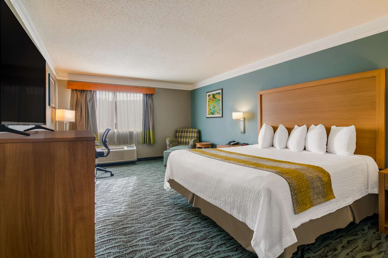Best Western Plus Executive Court Inn & Conference Center 10/73