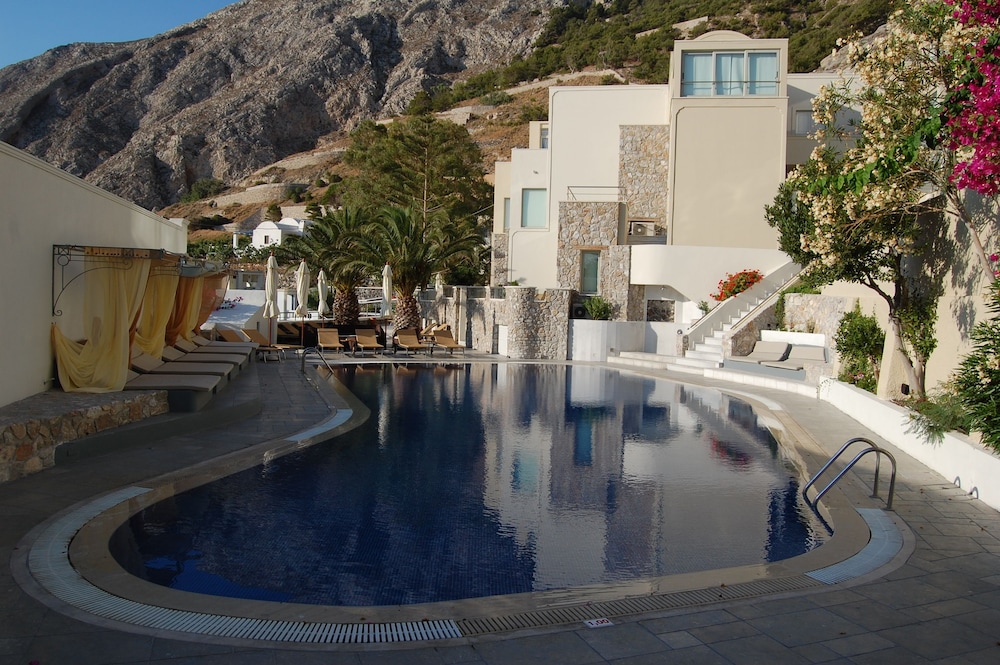 Antinea Suites and Spa 66/75