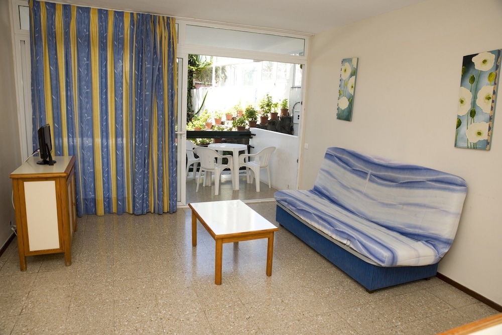 Roca Verde Apartamentos 24/50
