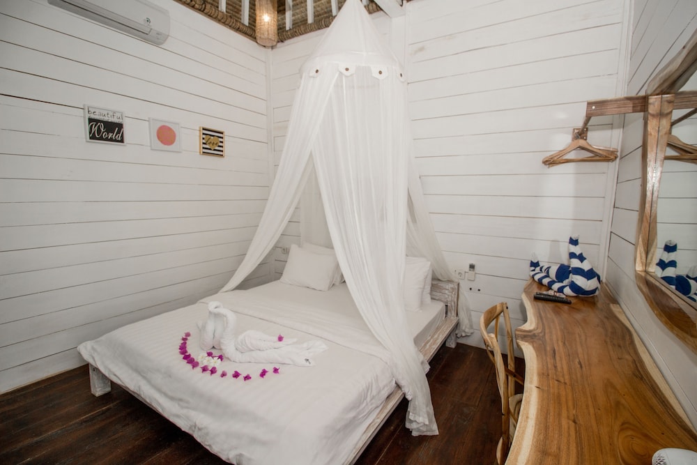 Gili Breeze Tropical Bungalows 23/58