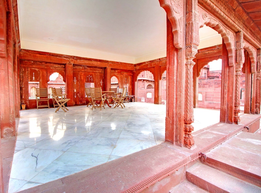 FORT POKARAN HOTEL 6/34
