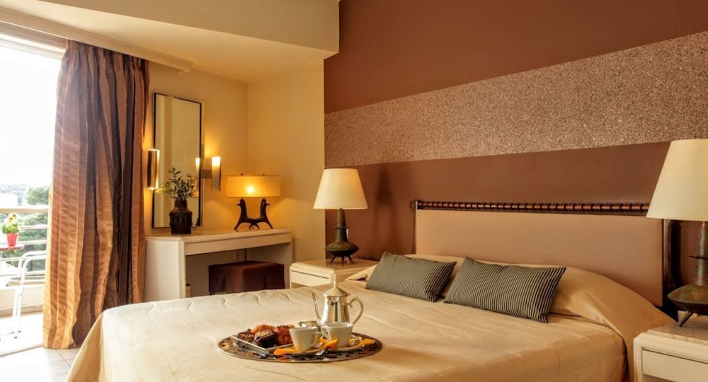 Mati Hotel 30/53