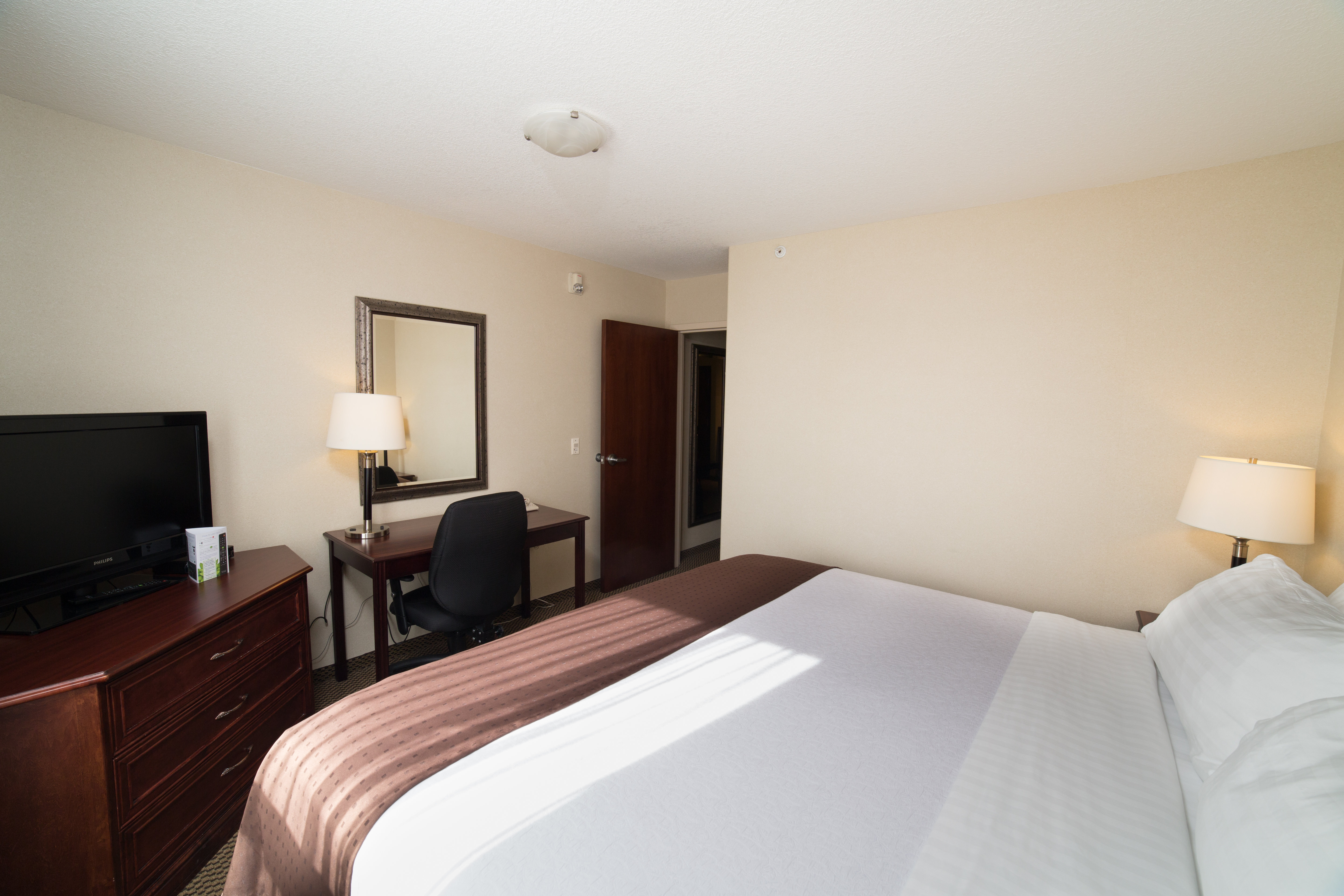 Holiday Inn Hotel Suites Lloydminster 19/65