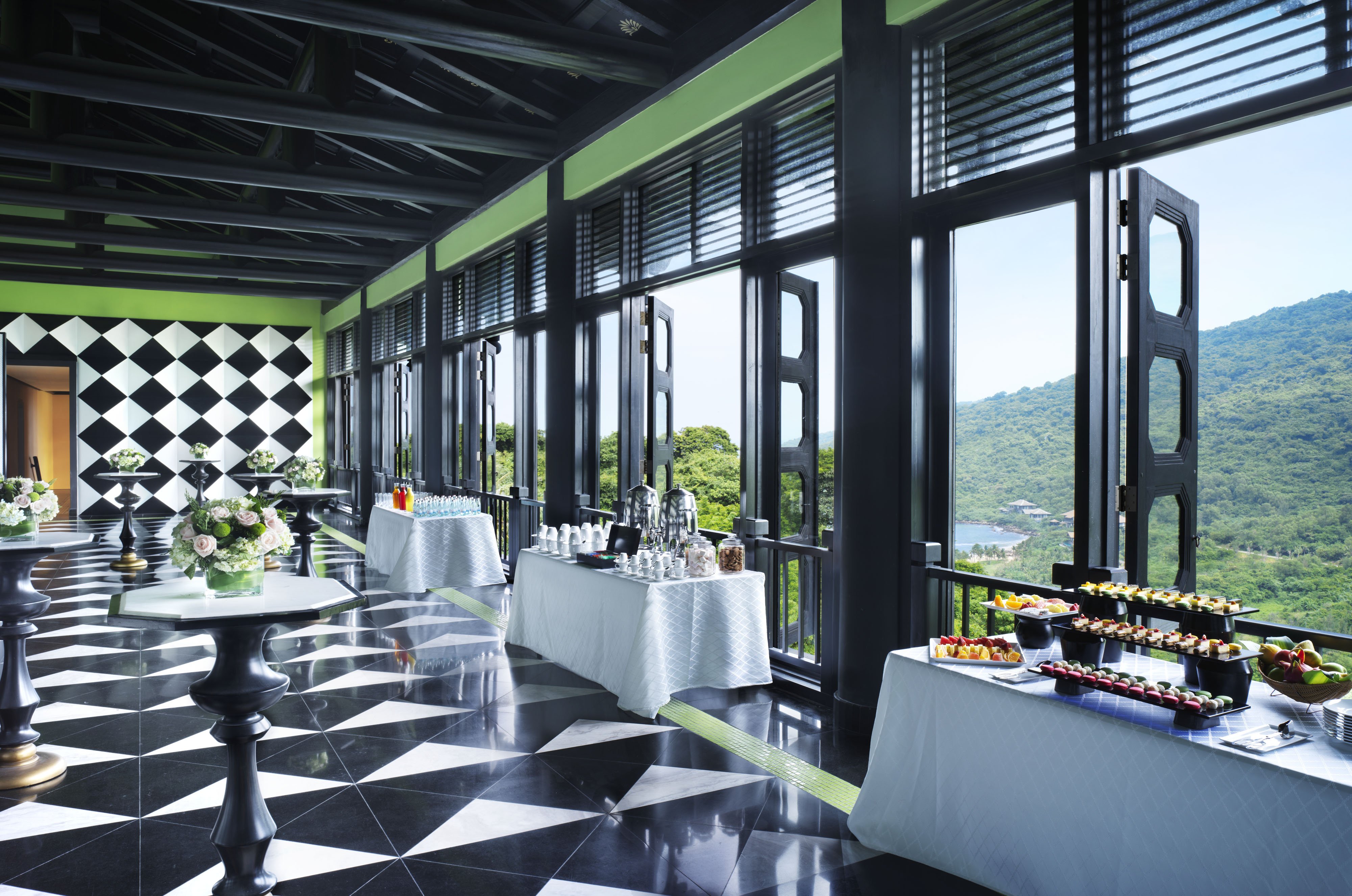 Intercontinental Danang Sun Peninsula Resort 24/50