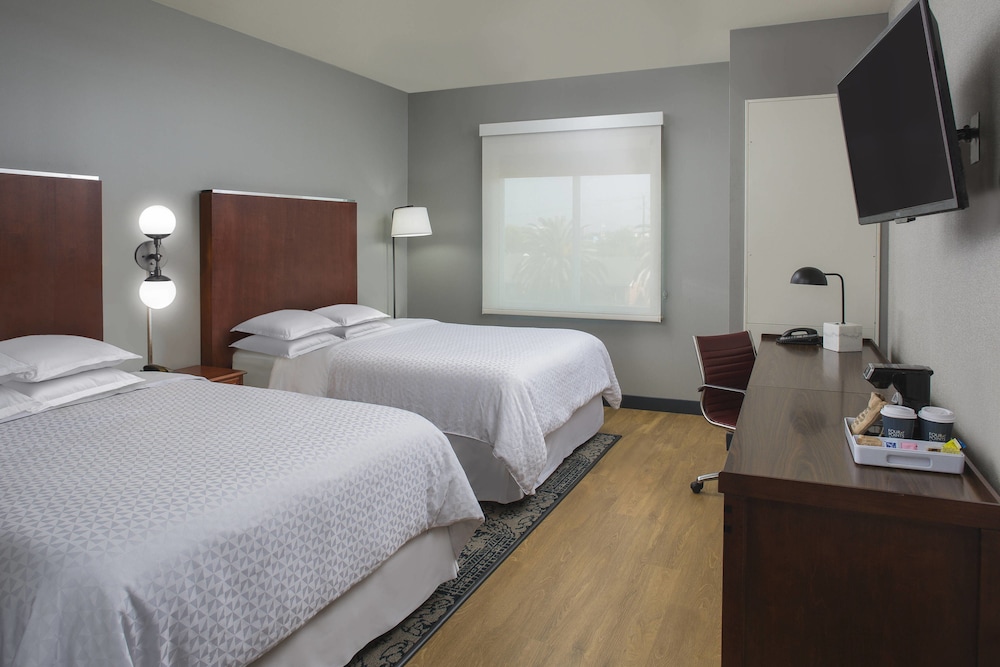Four Points by Sheraton Houston Hobby Airport 8/20