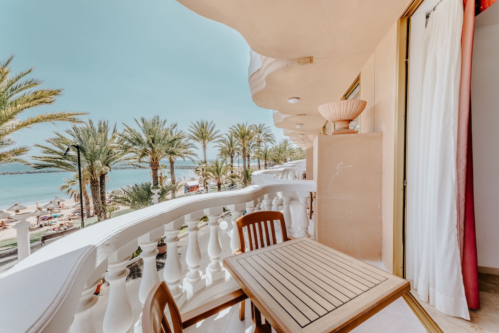Cleopatra Palace Hotel 49/61
