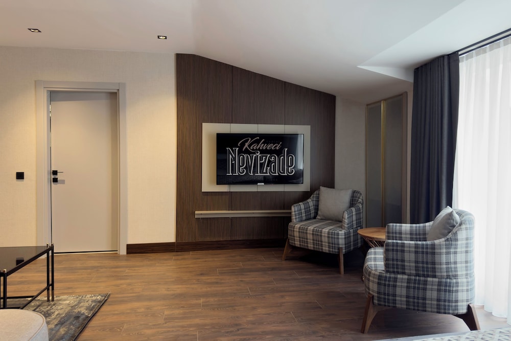 Nevizade Avangart Hotel 40/50