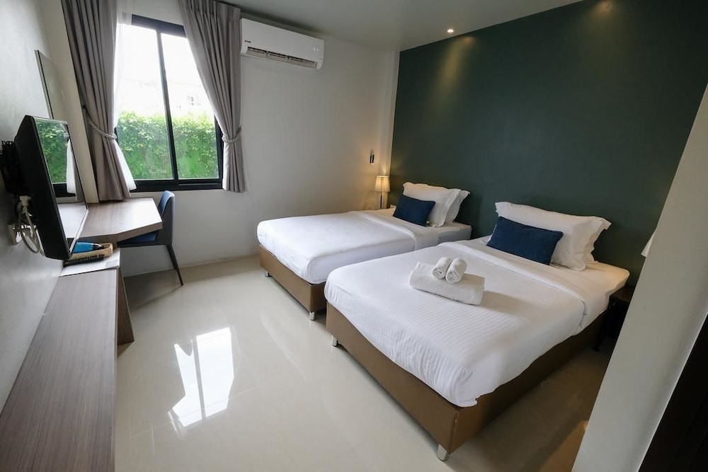 H Hotel Phrasing 26/63