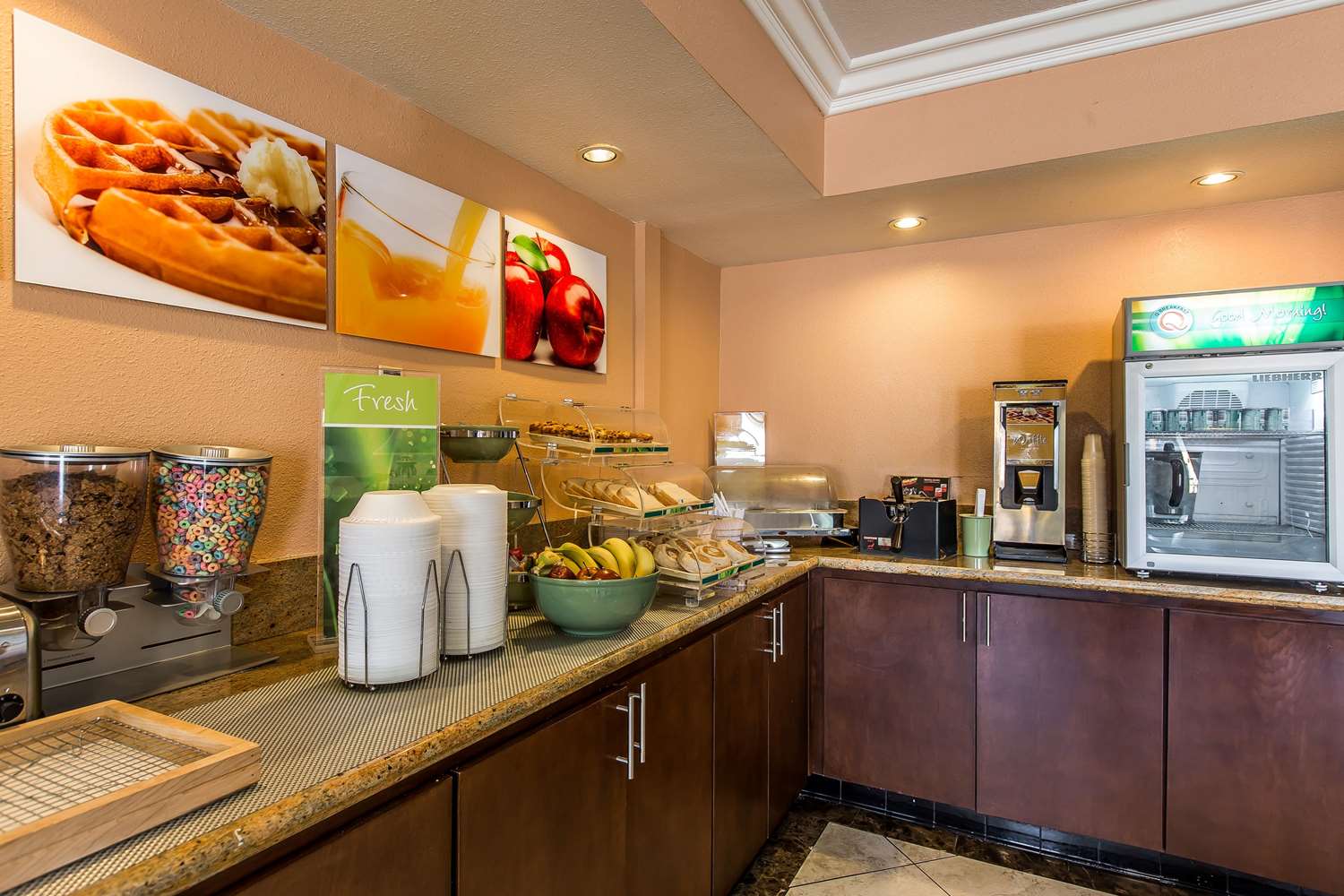 Quality Inn Lake Elsinore 51/51