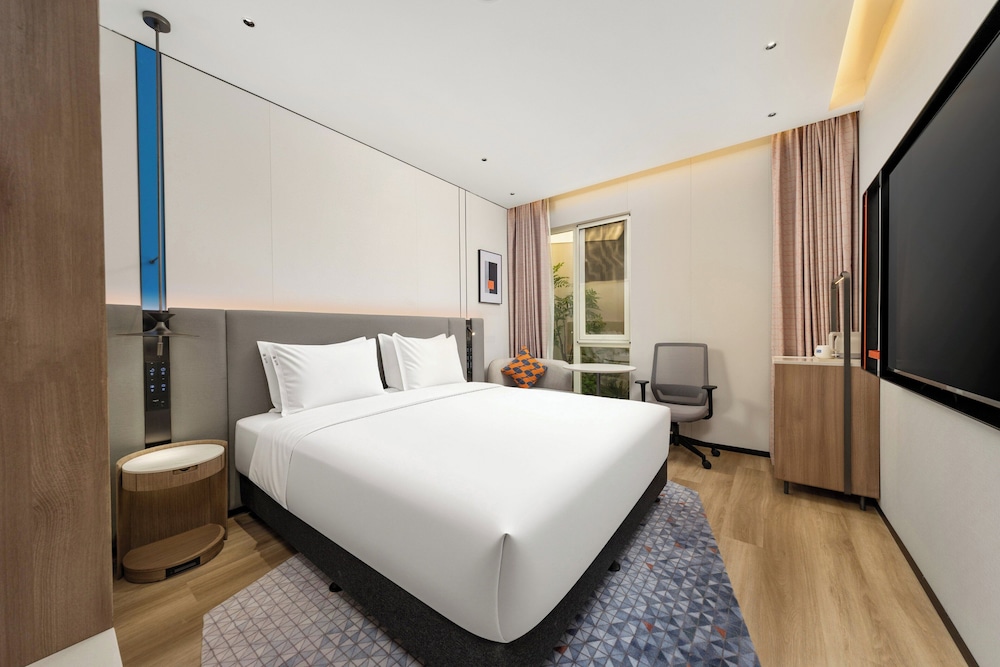 غرفة قياسية بسرير كينج، Holiday Inn Express Shanghai Jing An Xikang Road by IHG 2/9