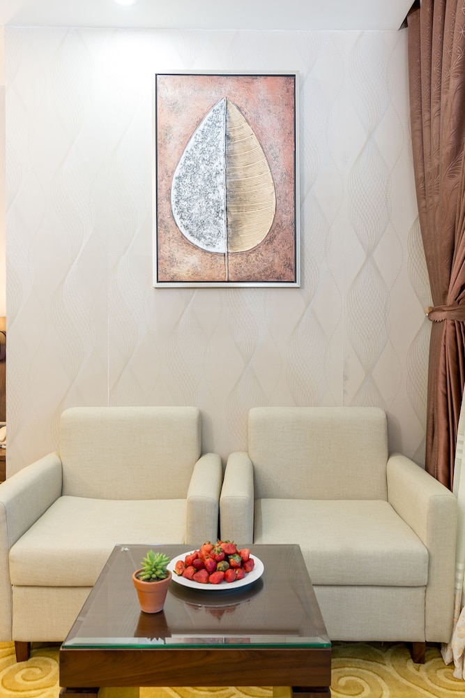 Luxtery Hotel 43/71