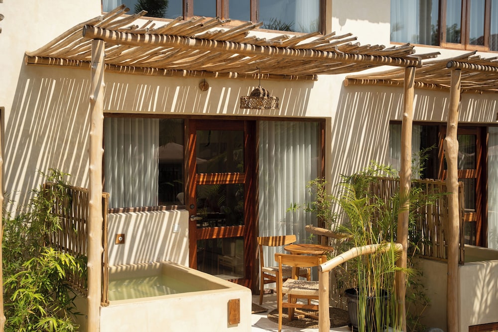 Divino Gili Air 5/47