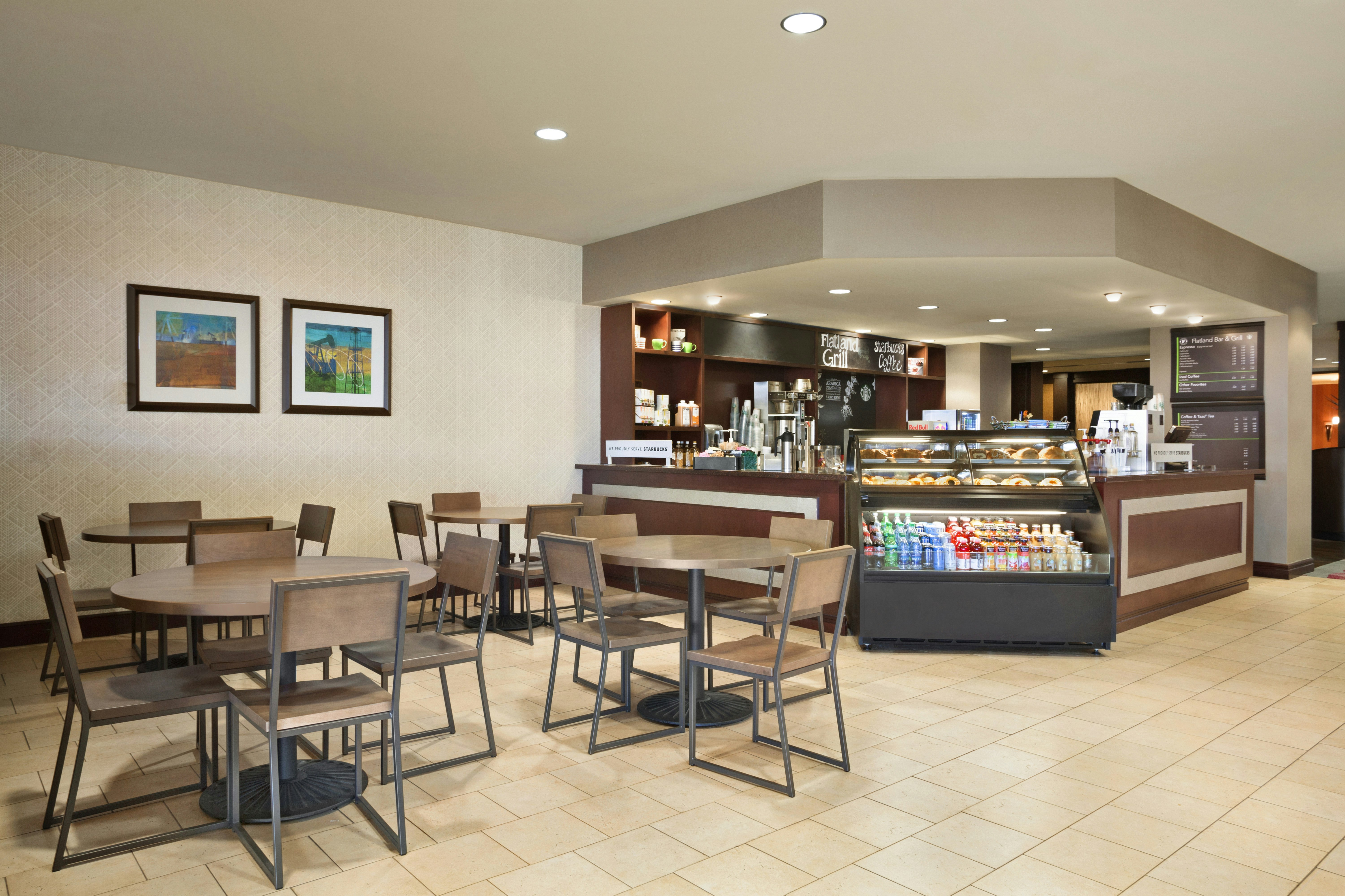 DoubleTree by Hilton Hotel Dallas DFW Airport North 33/53