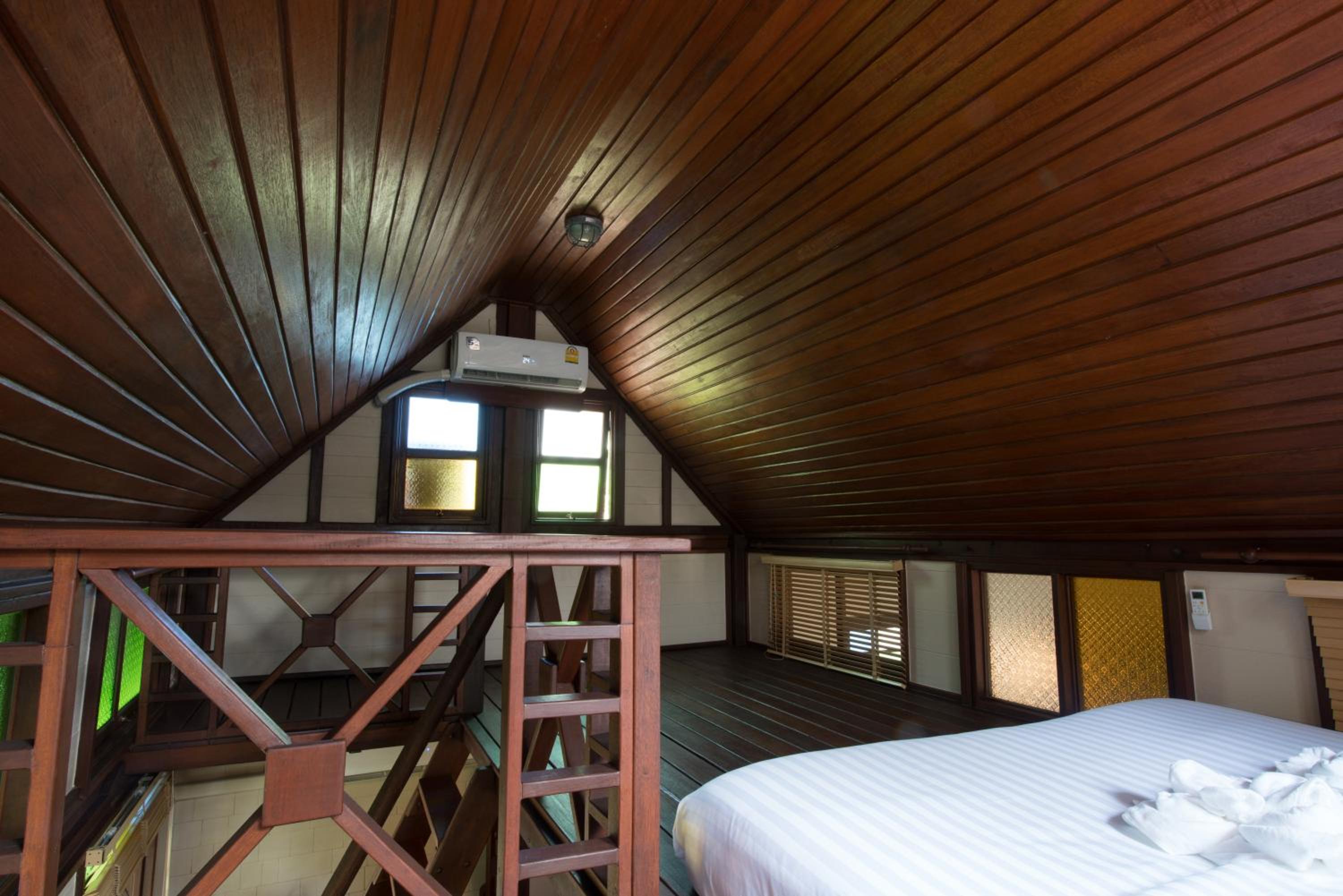 Capital O 1001 Suankaew Art Cottage 27/50