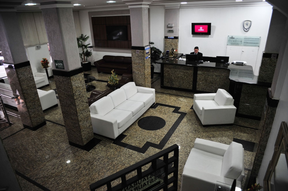 HOTEL ITAMARATY 48/51
