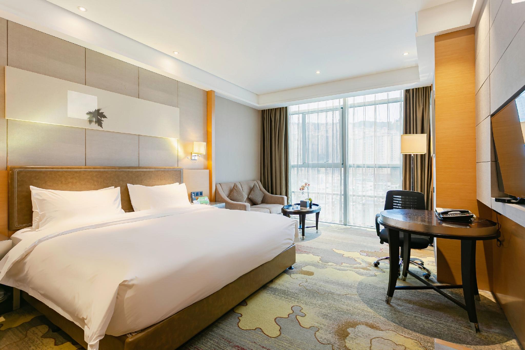 Qinchuan Hotel 16/55