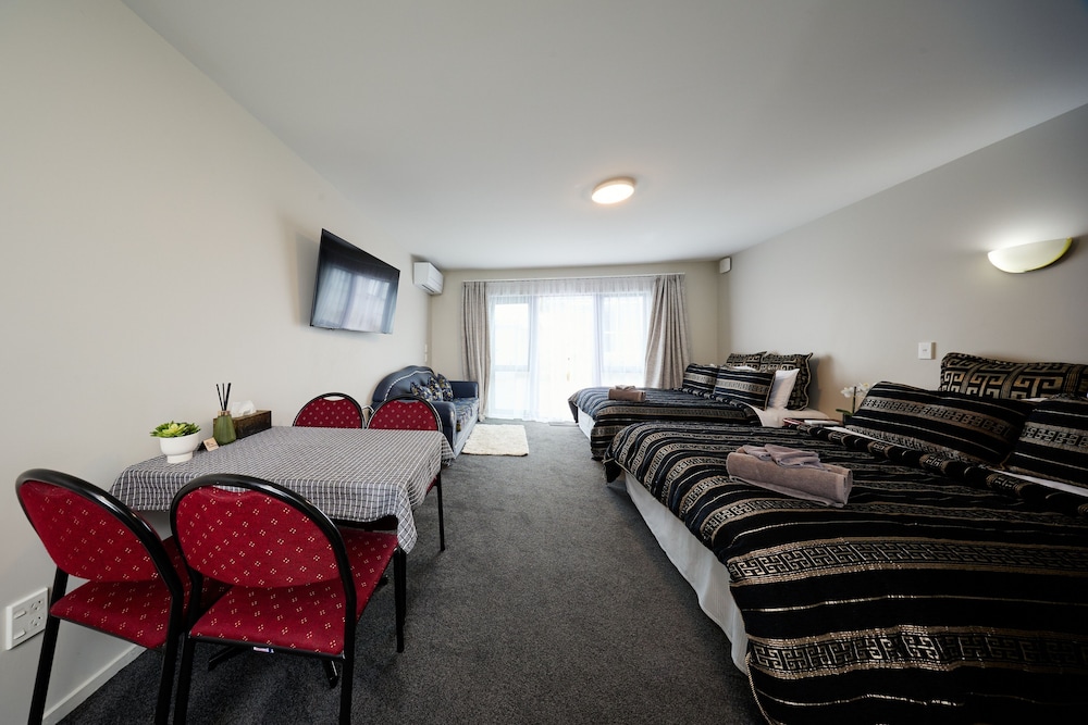 Willowbank Motel 19/51