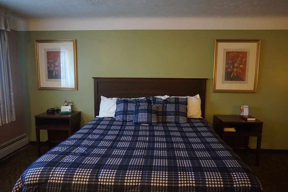 Bellevue Hotel & Suites 34/66