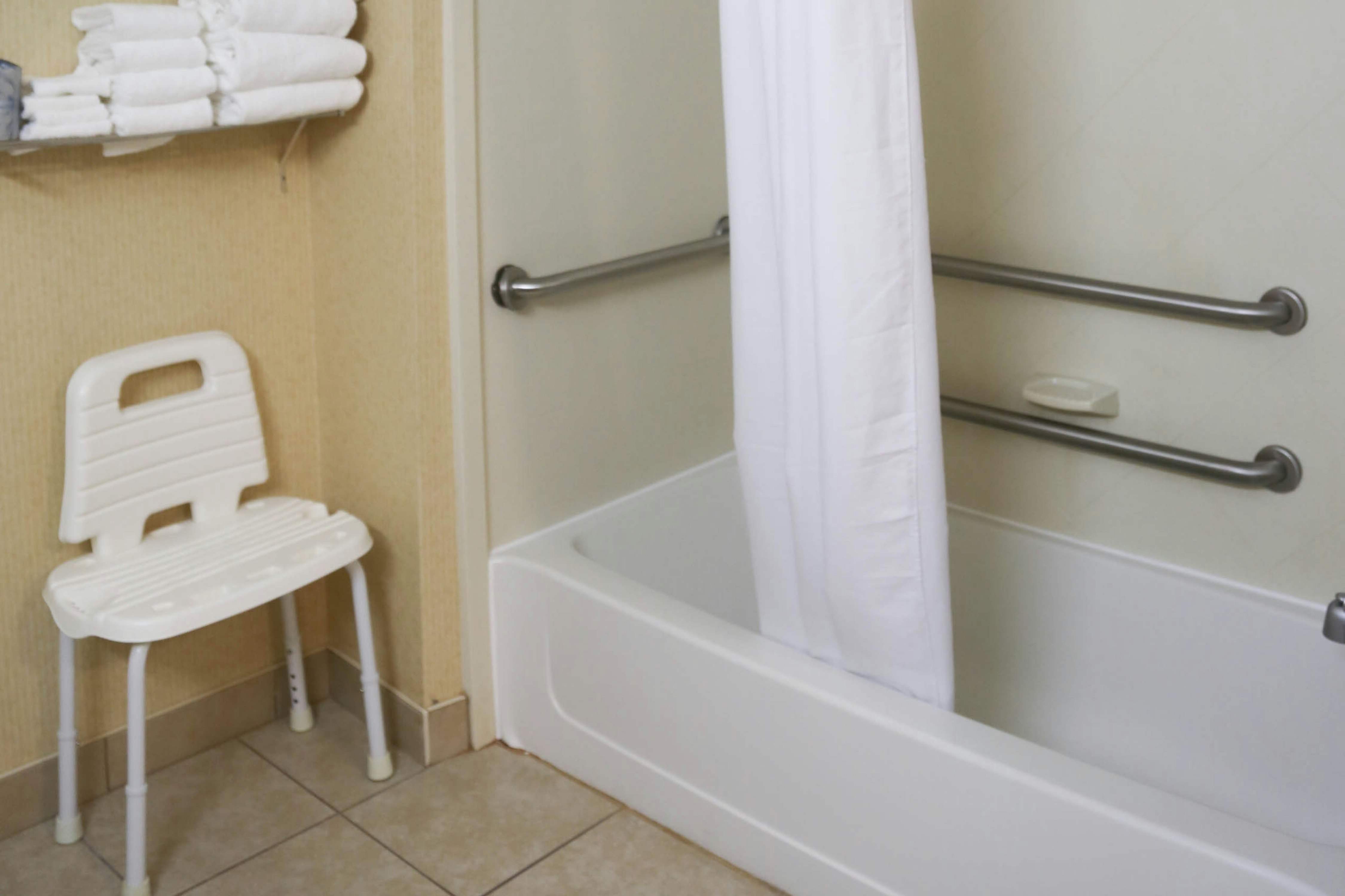 Hampton Inn Morehead 51/53