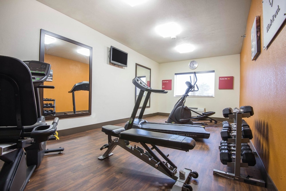Comfort Suites Rochester Henrietta University Area 15/40