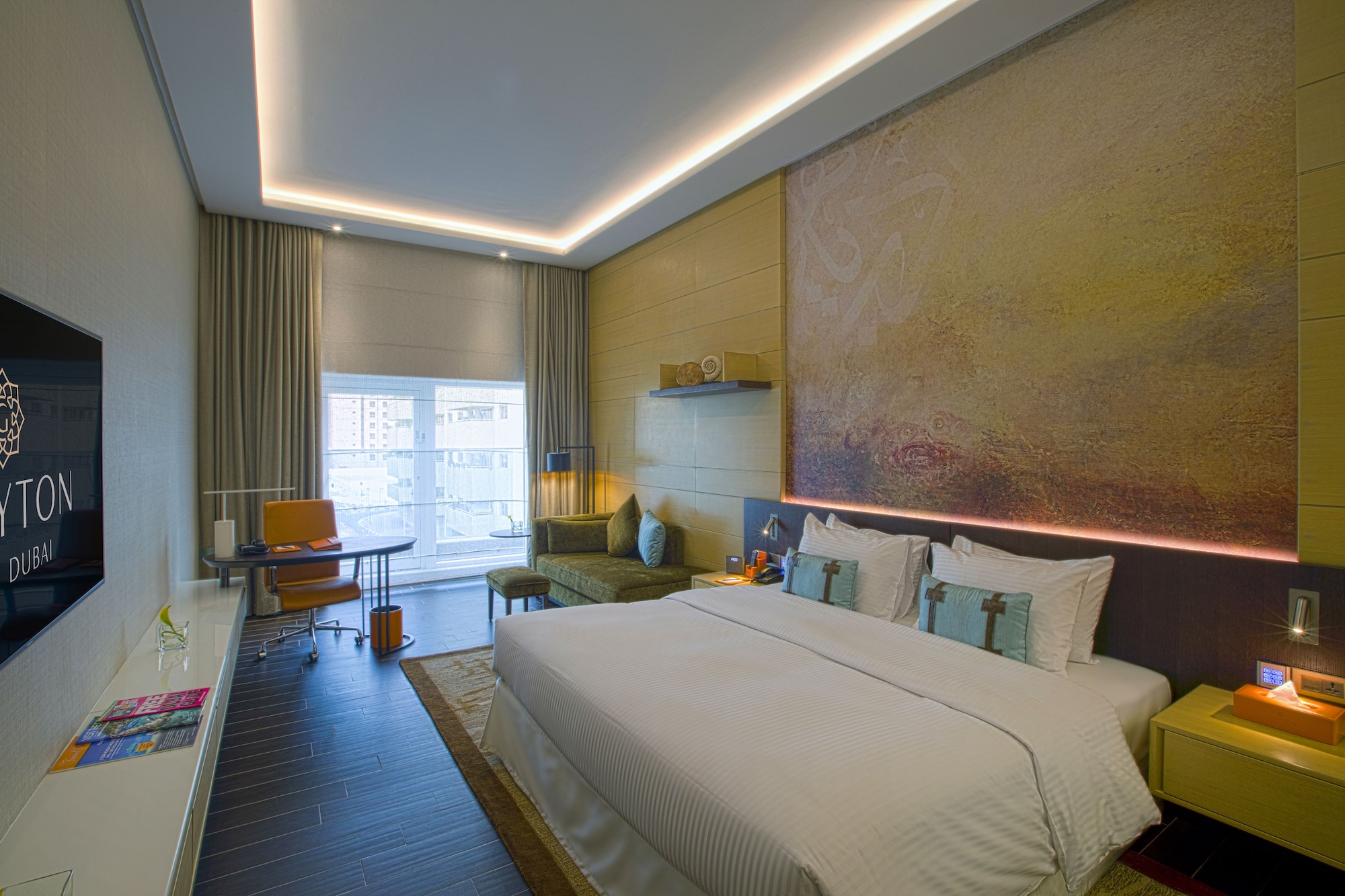 GRAYTON SIGNATURE ROOM.