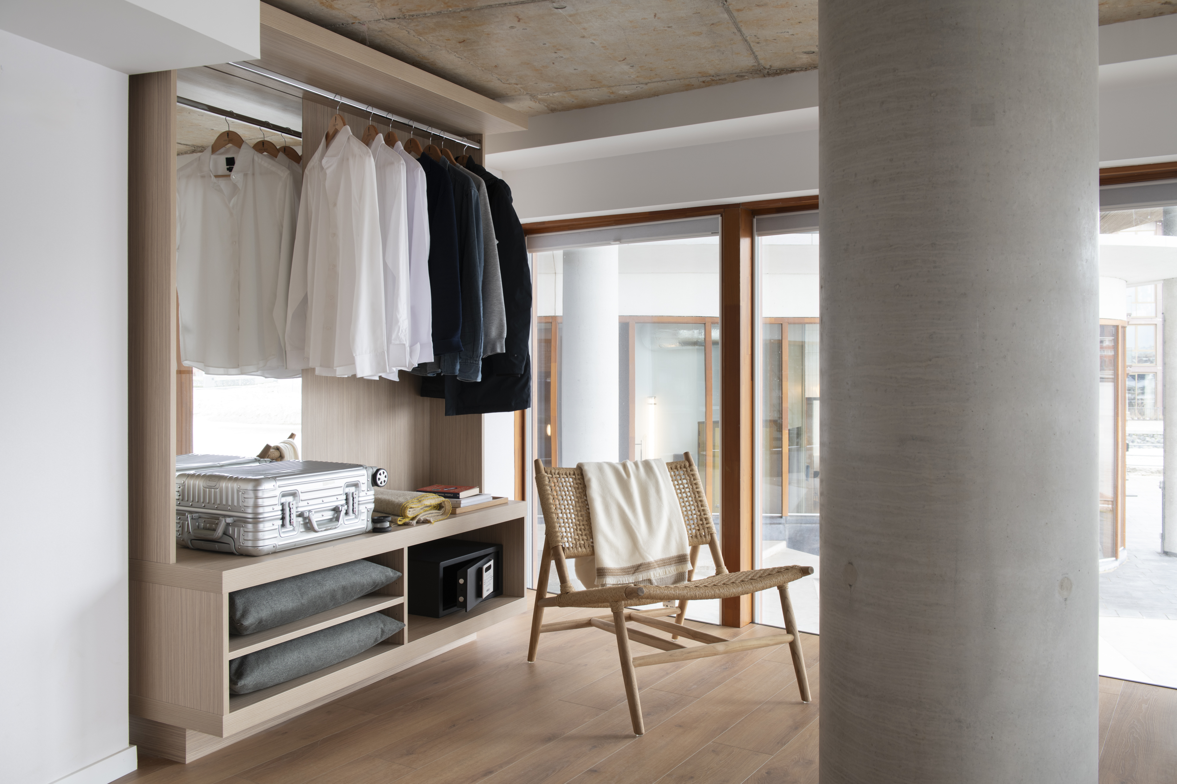 Eric Vokel Boutique Apartments - Riverfront Suites 10/27