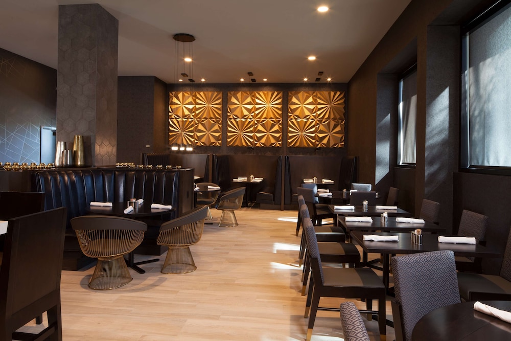 Homewood Suites by Hilton Los Angeles International Airport 35/47