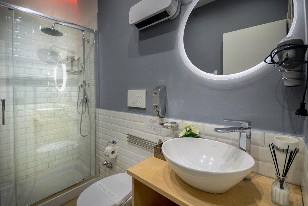 B&B Sorrento Queen 43/50