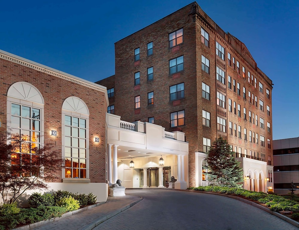 Collegian Hotel and Suites, Trademark Collection By Wyndham 2/59