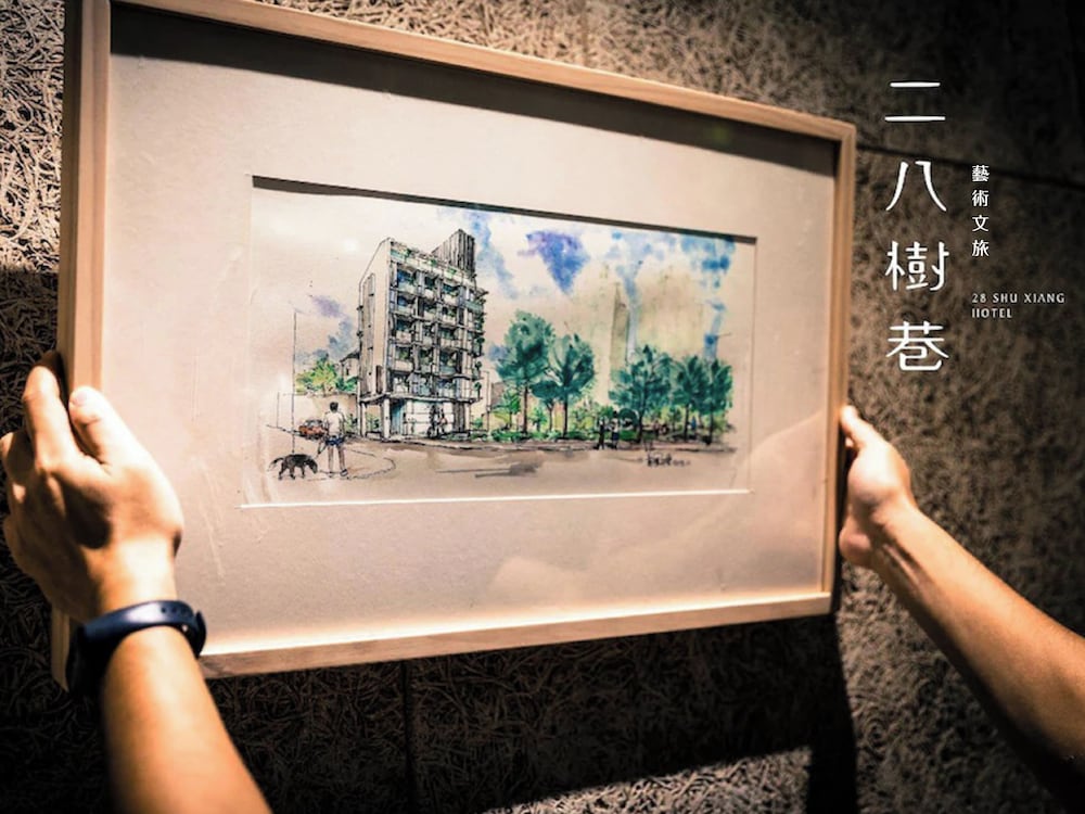 28 Shu Xiang Hotel 53/64