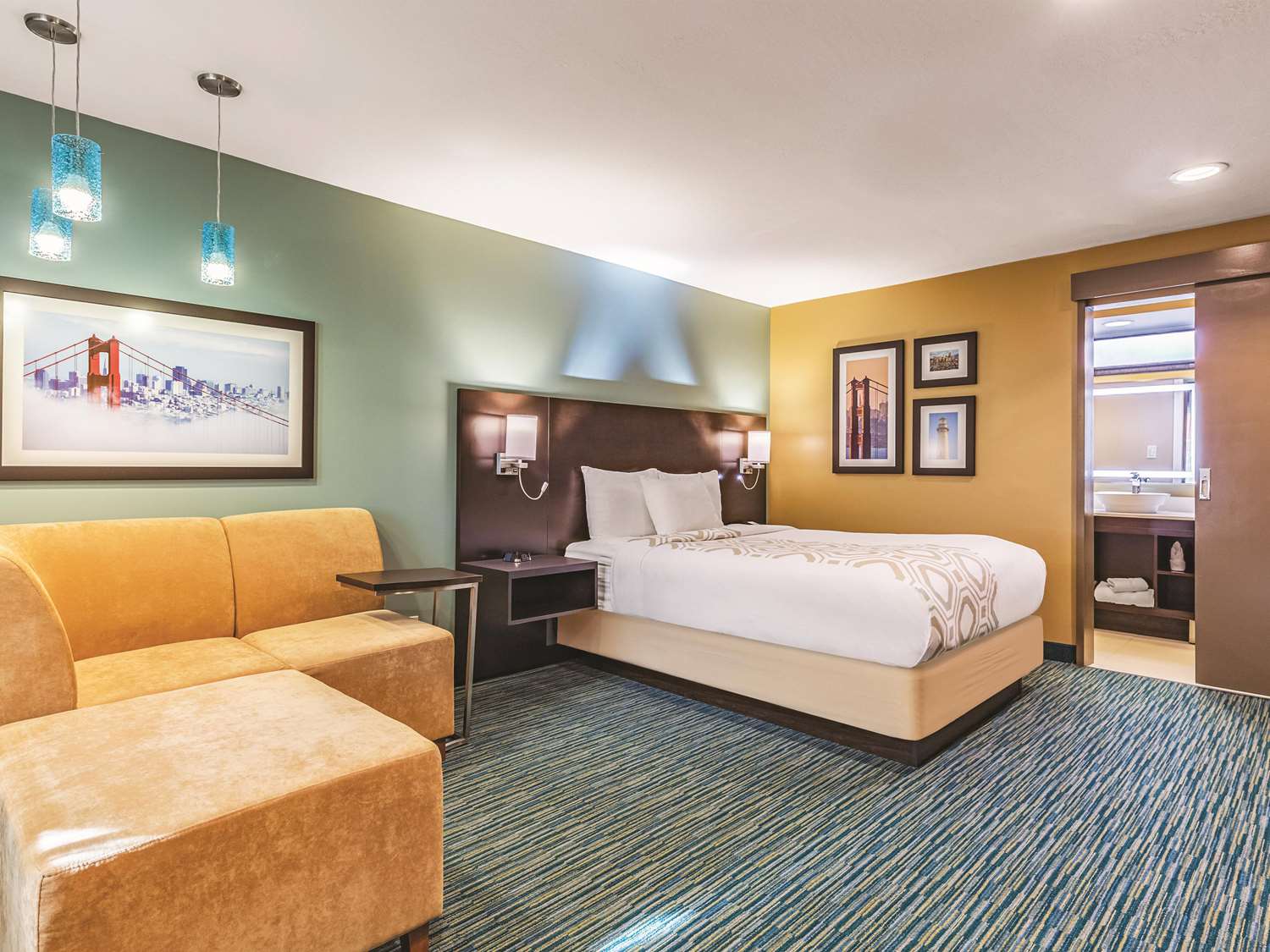 La Quinta Inn & Suites by Wyndham San Francisco Airport West 14/48