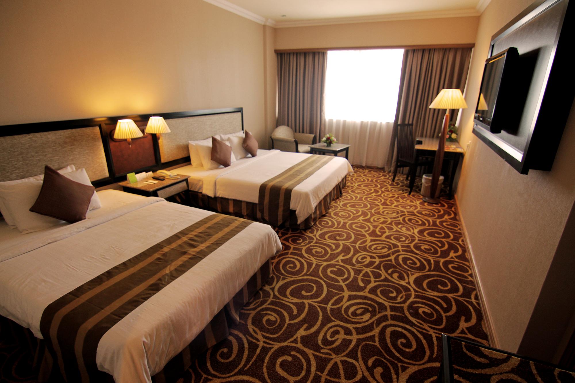 Mega Hotel Miri 9/24