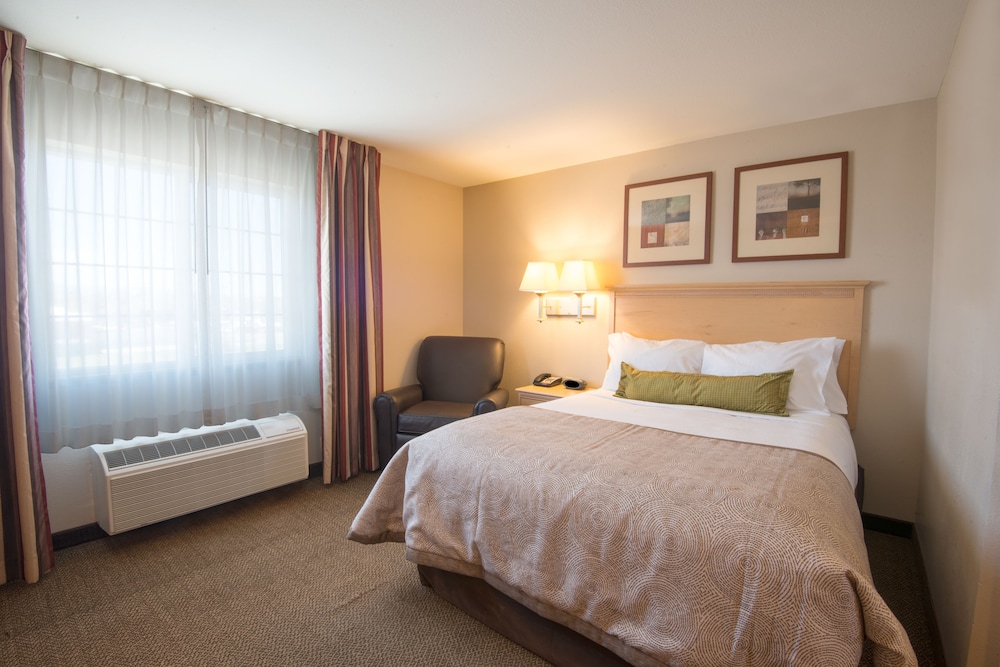 Candlewood Suites Sheridan 18/77