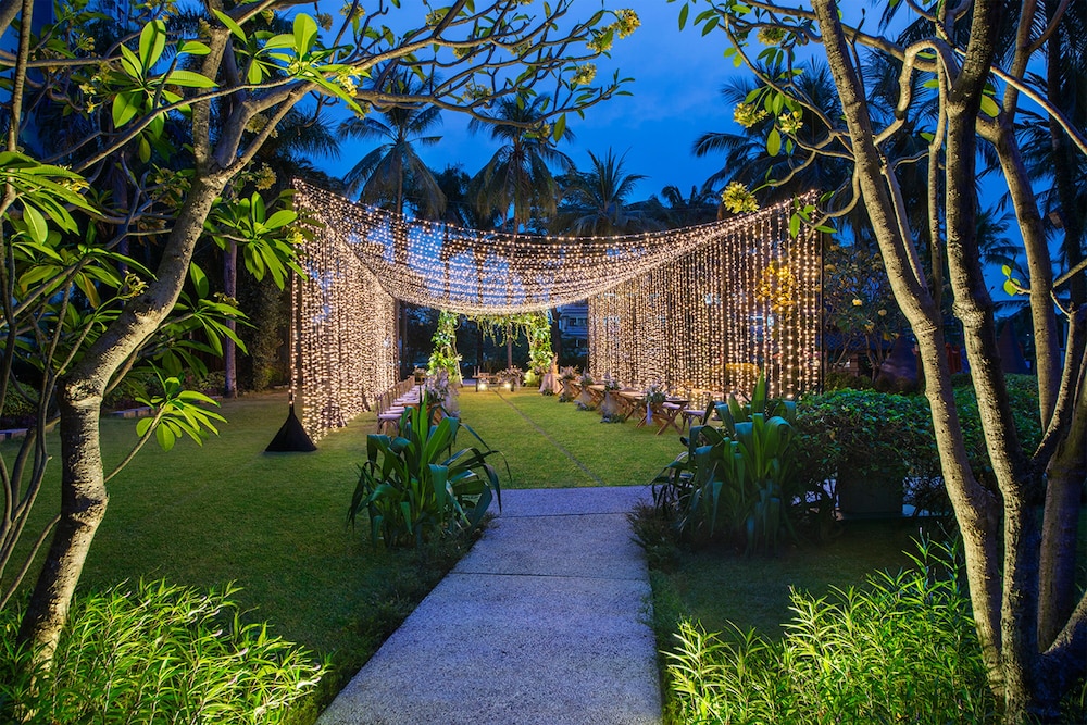 Shangri-La Hotel Jakarta 46/50