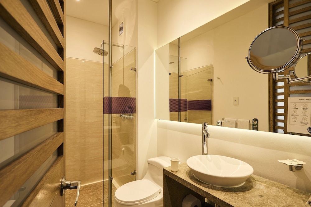 Mercure Bogota BH Retiro 45/46
