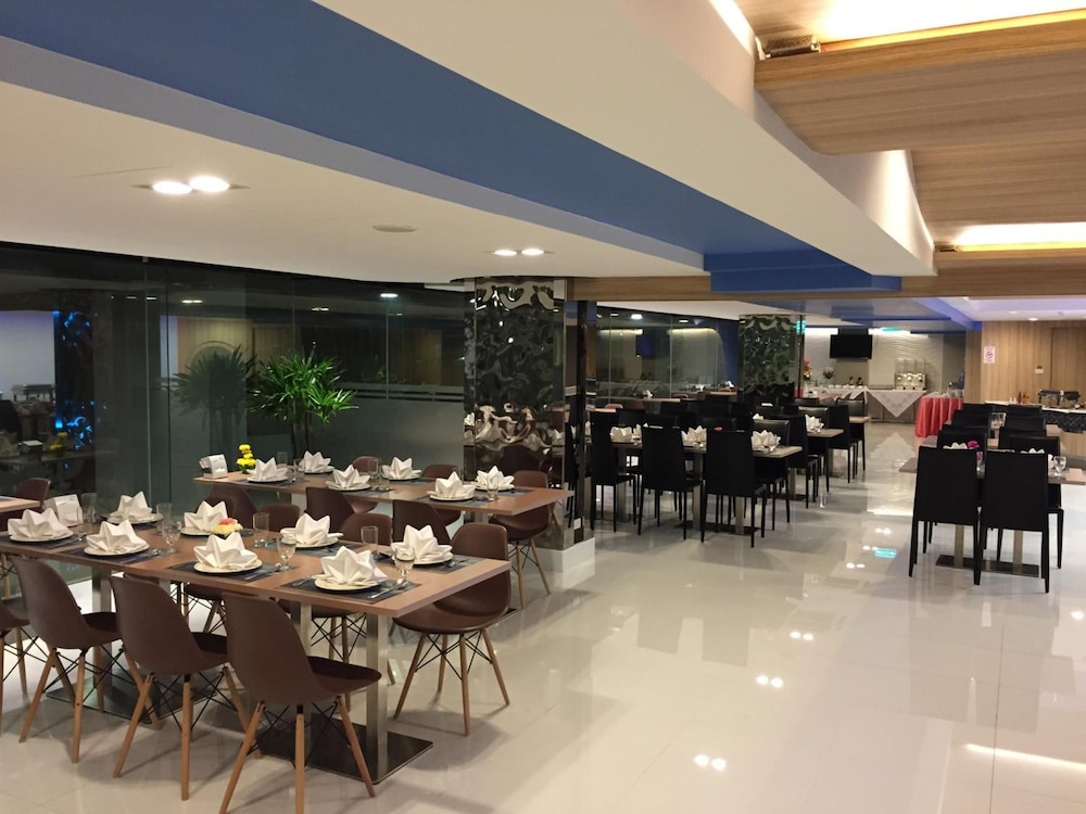 Grand Tower Inn Sathorn 34/49