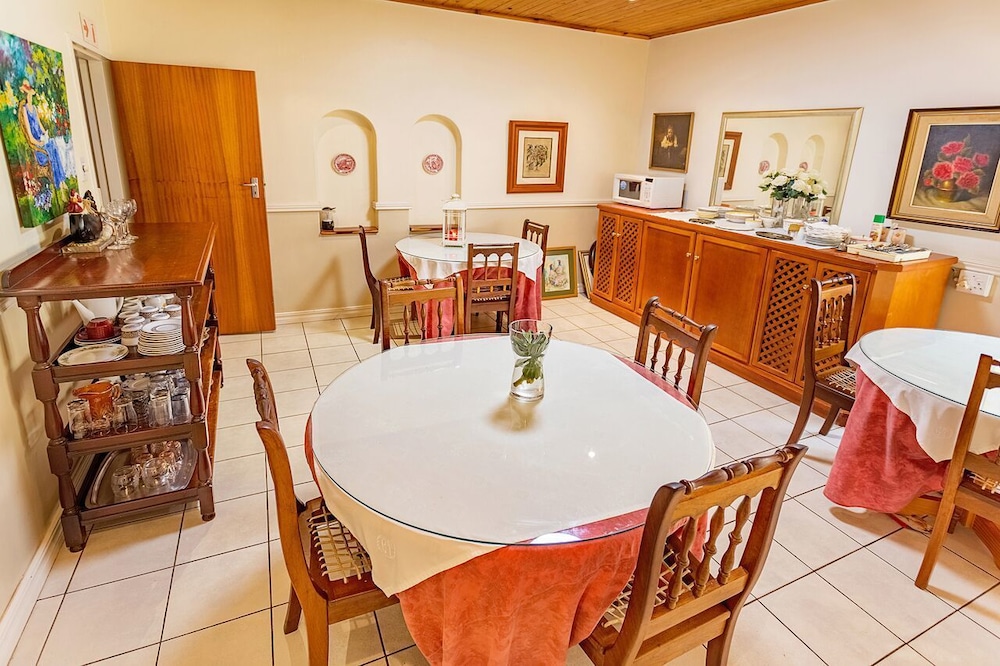 Bay Tree Guest House 21/28