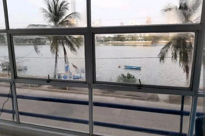 E2TL Apartamento Basico cerca al Mar con Aire Acondicionado y WiFi 2/13