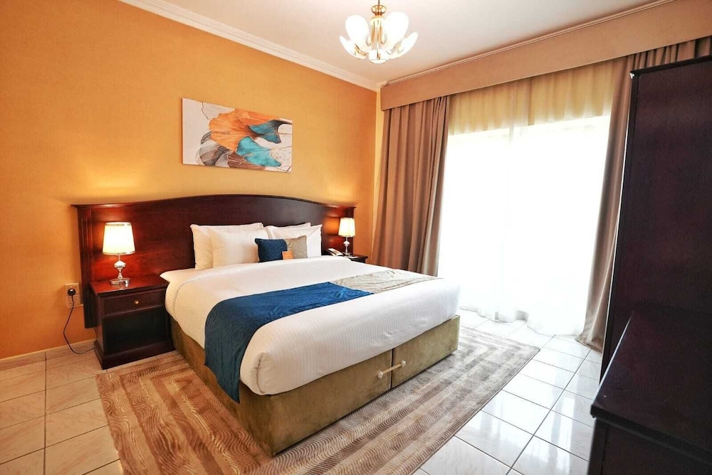 Manchester Plaza Hotel