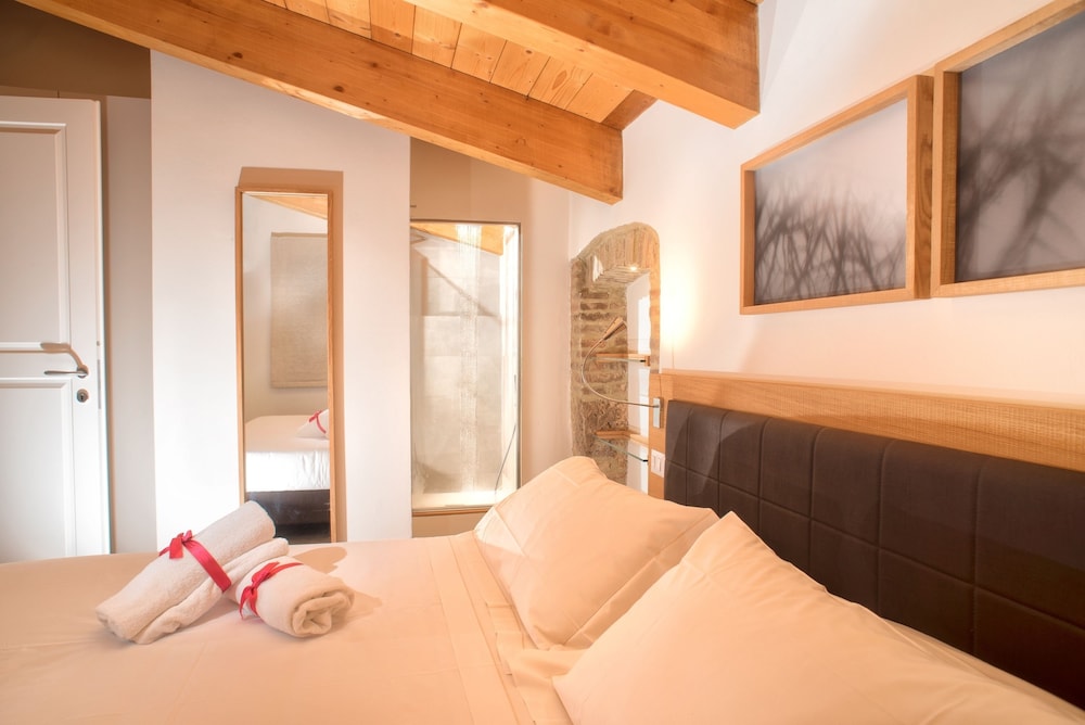 Guesia Village Hotel 36/78