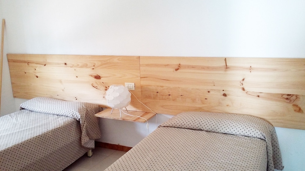 APARTAMENTOS BERNAT PIE DE PLAYA 3000 13/68