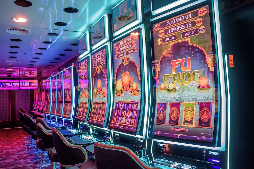 SALTO HOTEL Y CASINO 66/70