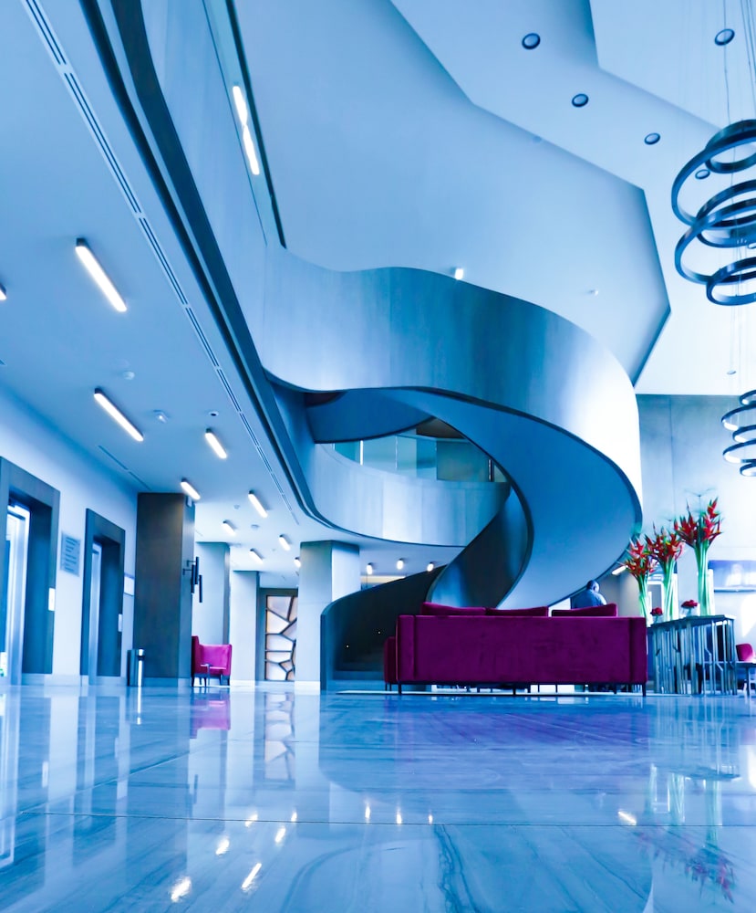 RADISSON BLU HOTEL, ABIDJAN AIRPORT 68/74