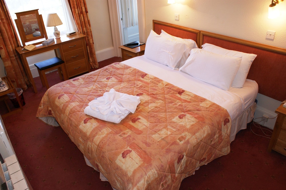 Grange Lodge Hotel 8/46