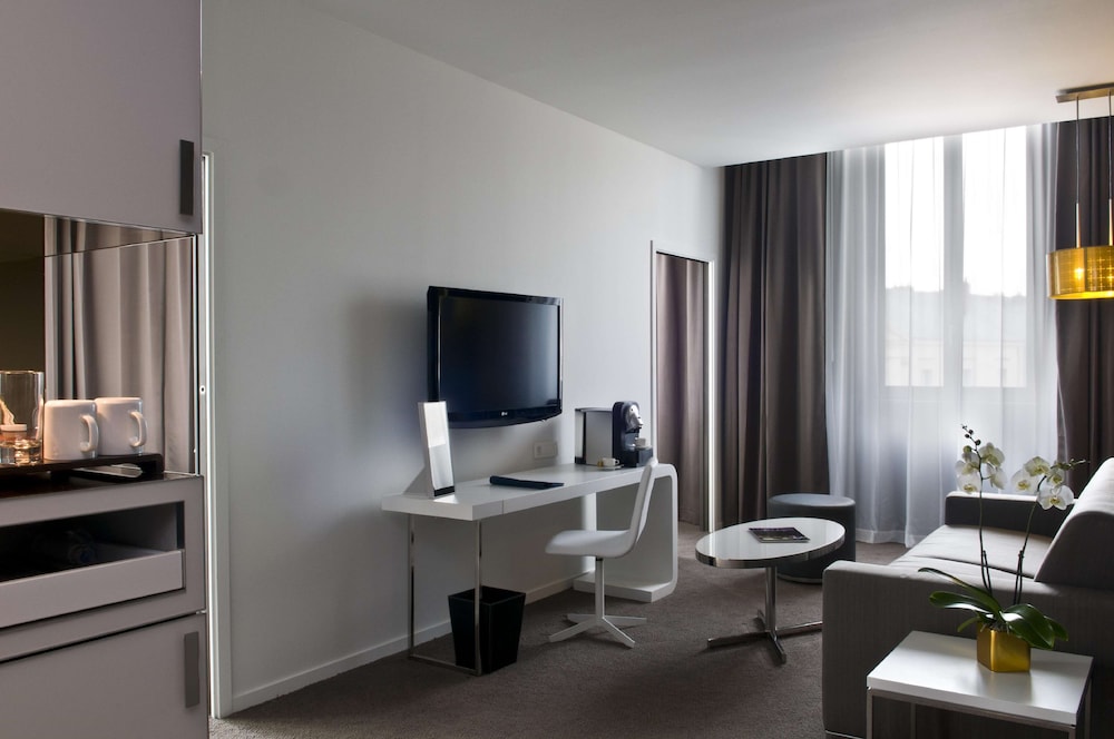 RADISSON BLU HOTEL NANTES 40/68