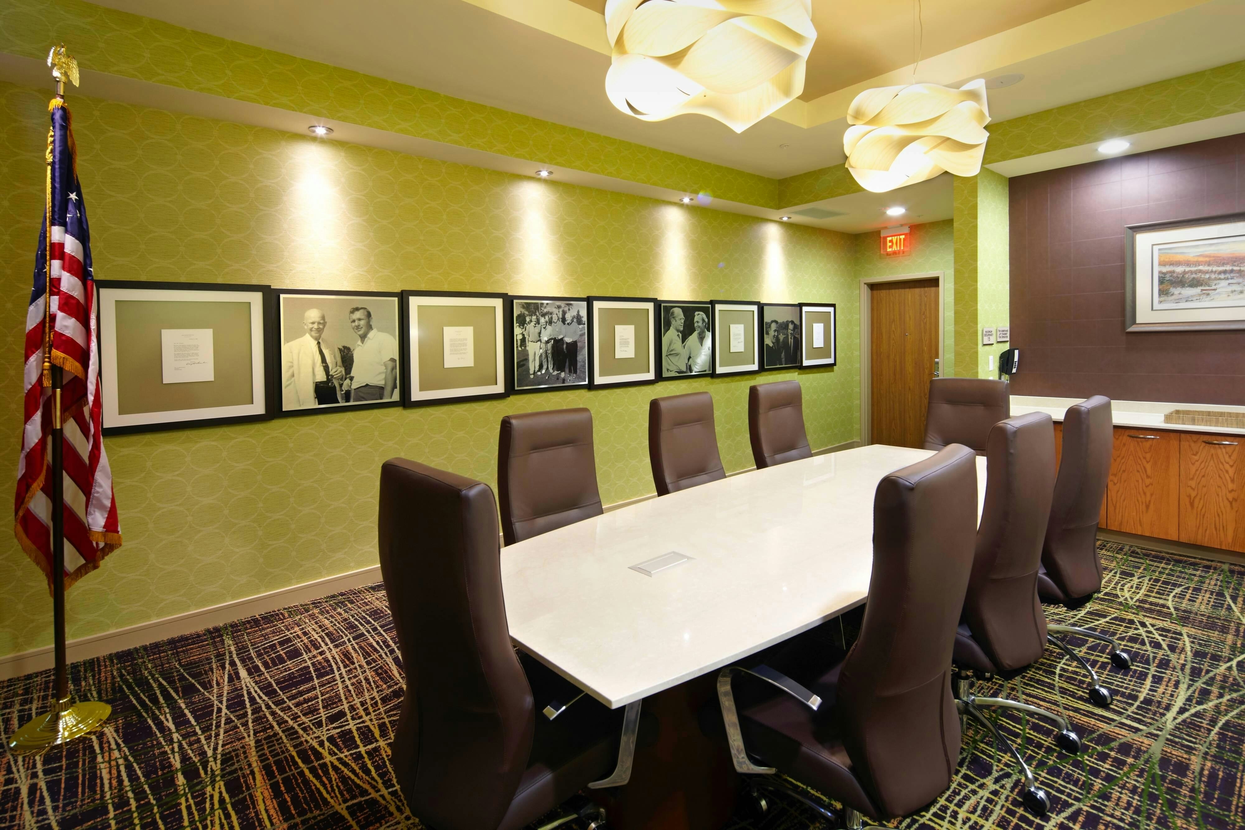 Springhill Suites Pittsburgh Latrobe 17/19