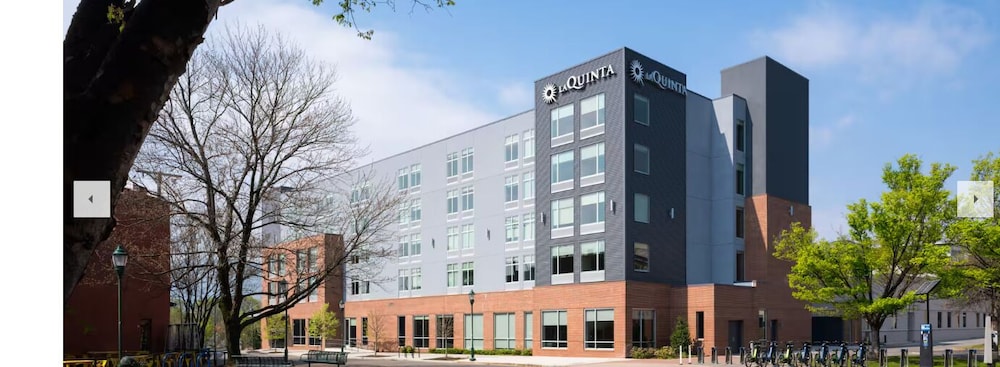 La Quinta Inn & Suites by Wyndham Chattanooga Downtown/South 3/61