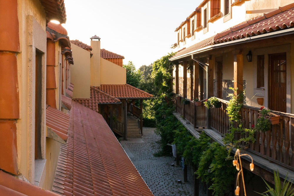 Quinta Do Crestelo Aparthotel 65/67