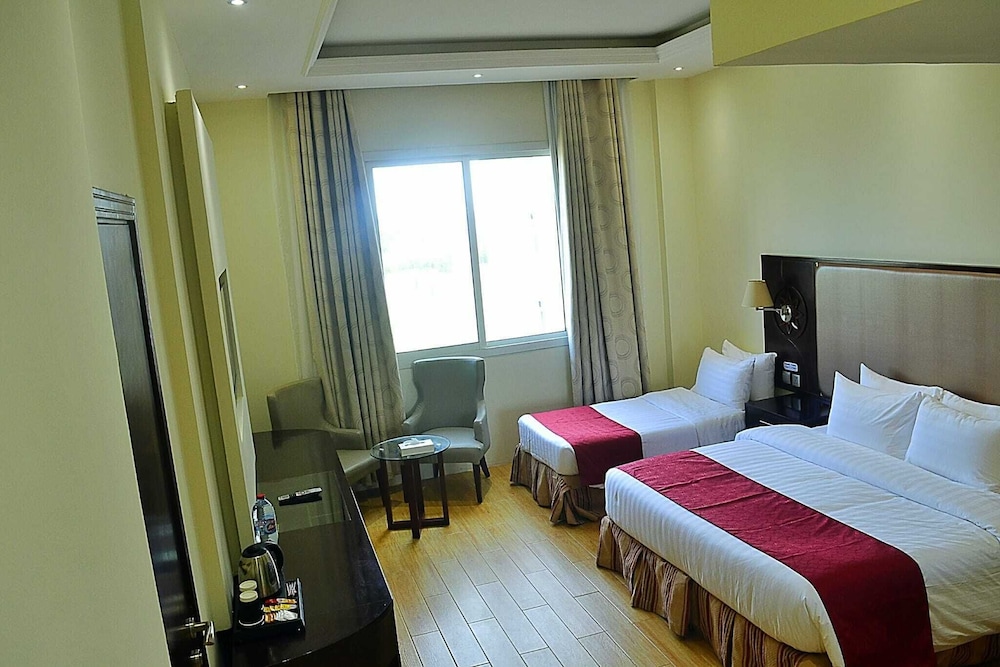 Palm Inn Hotel 15/40